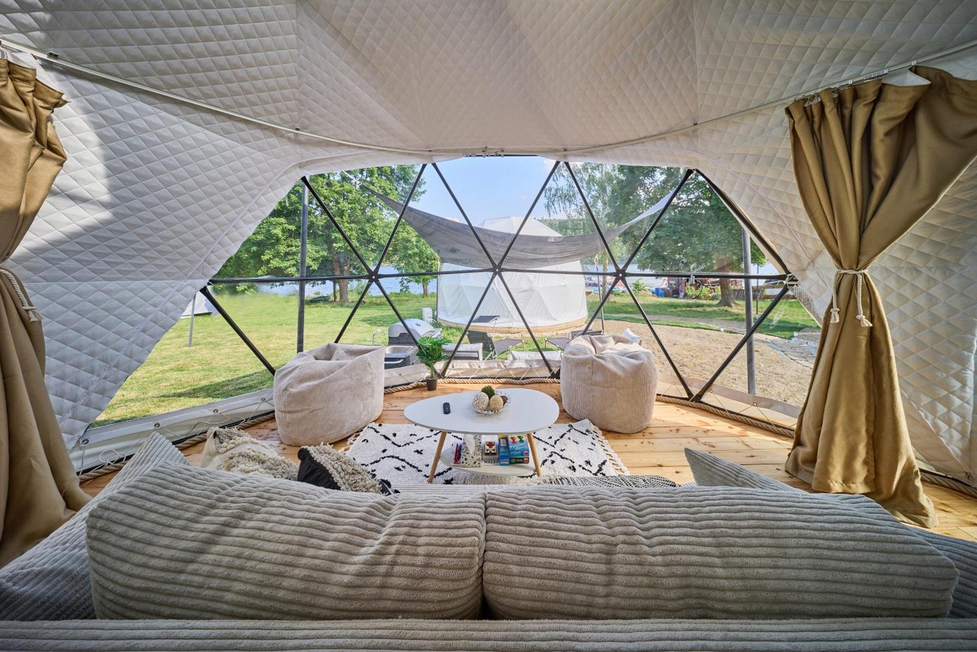 Glamping Slapy Hotel Bagian luar foto