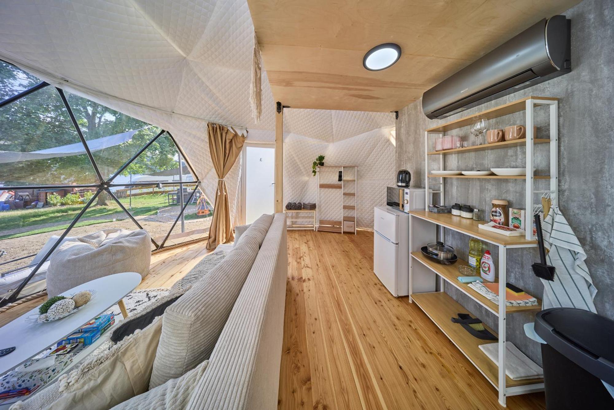 Glamping Slapy Hotel Bagian luar foto